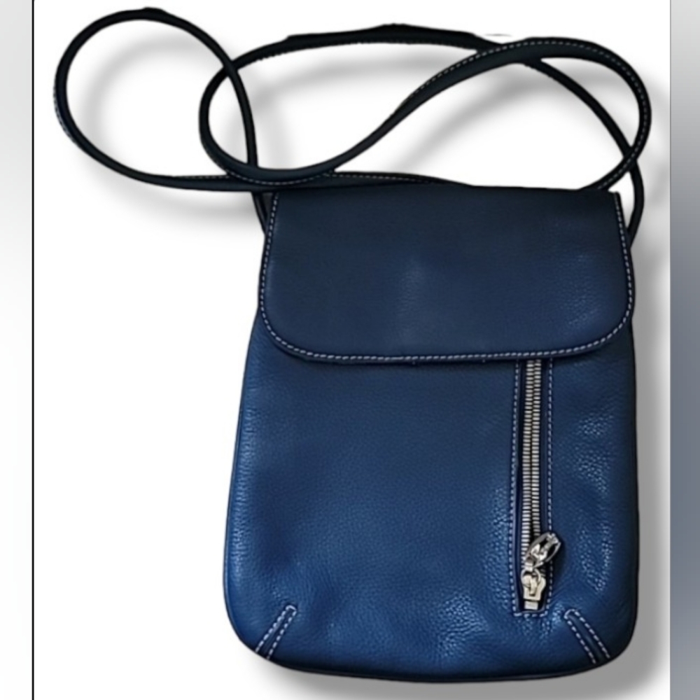 TIGNANELLO Shoulder bag/pouch - NWOT